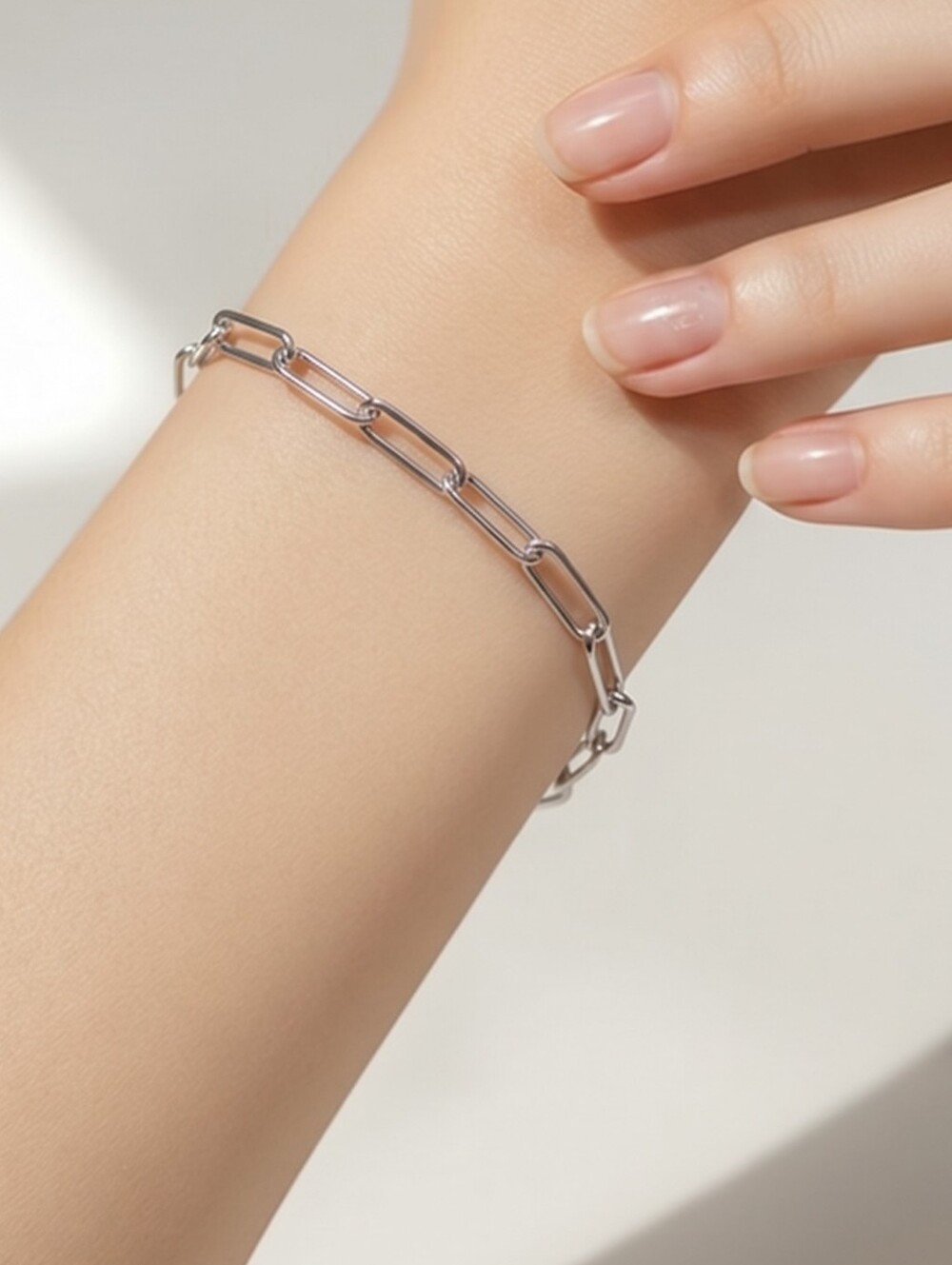 Silver Paperclip Chain Bracelet 4mm Stainless Steel Waterproof Minimalist Luxe